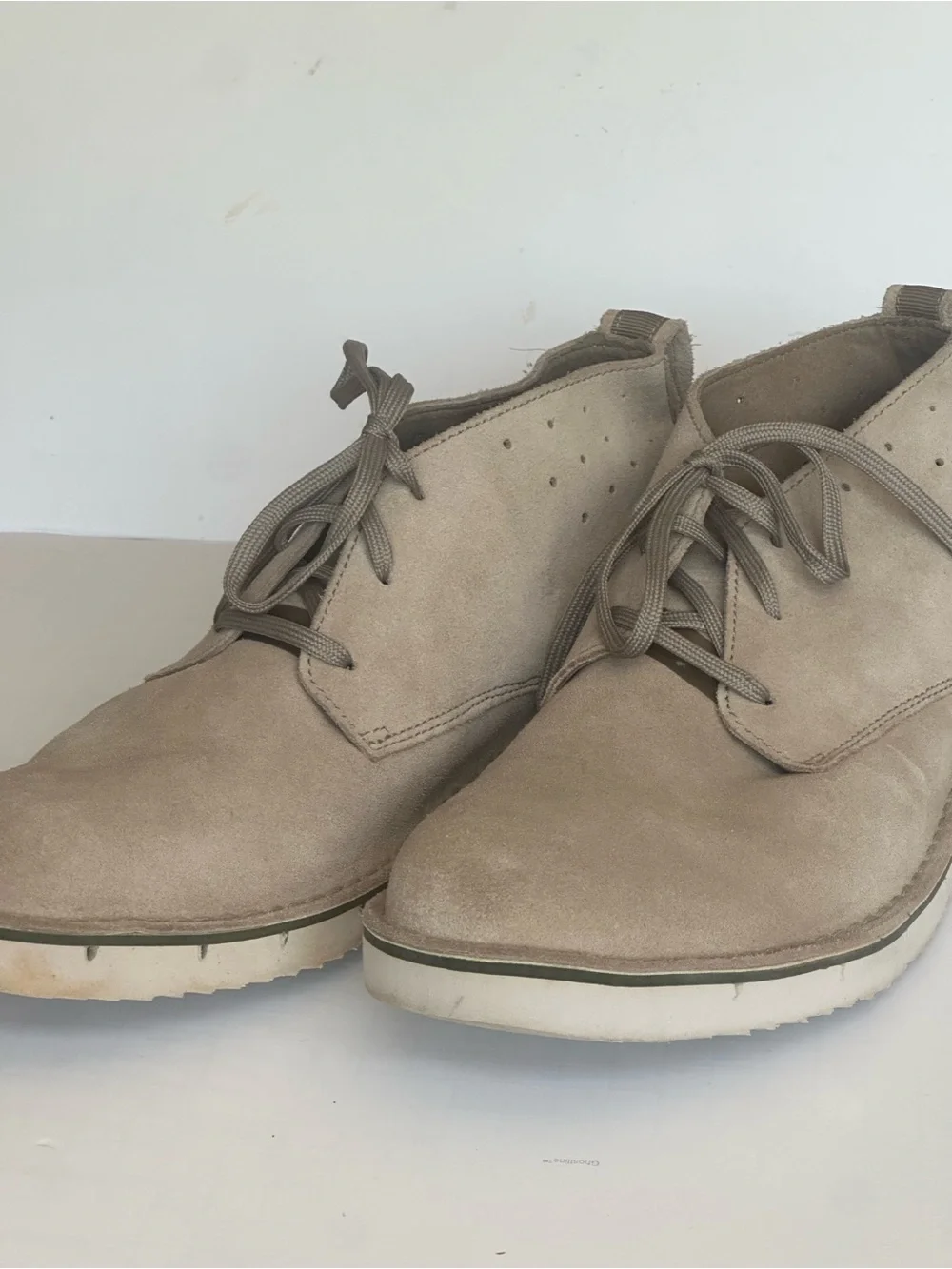 Clarks Shacrelite Mid Men’s 12M Beige Suede Chukka Boots Casual Lace Up Comfort